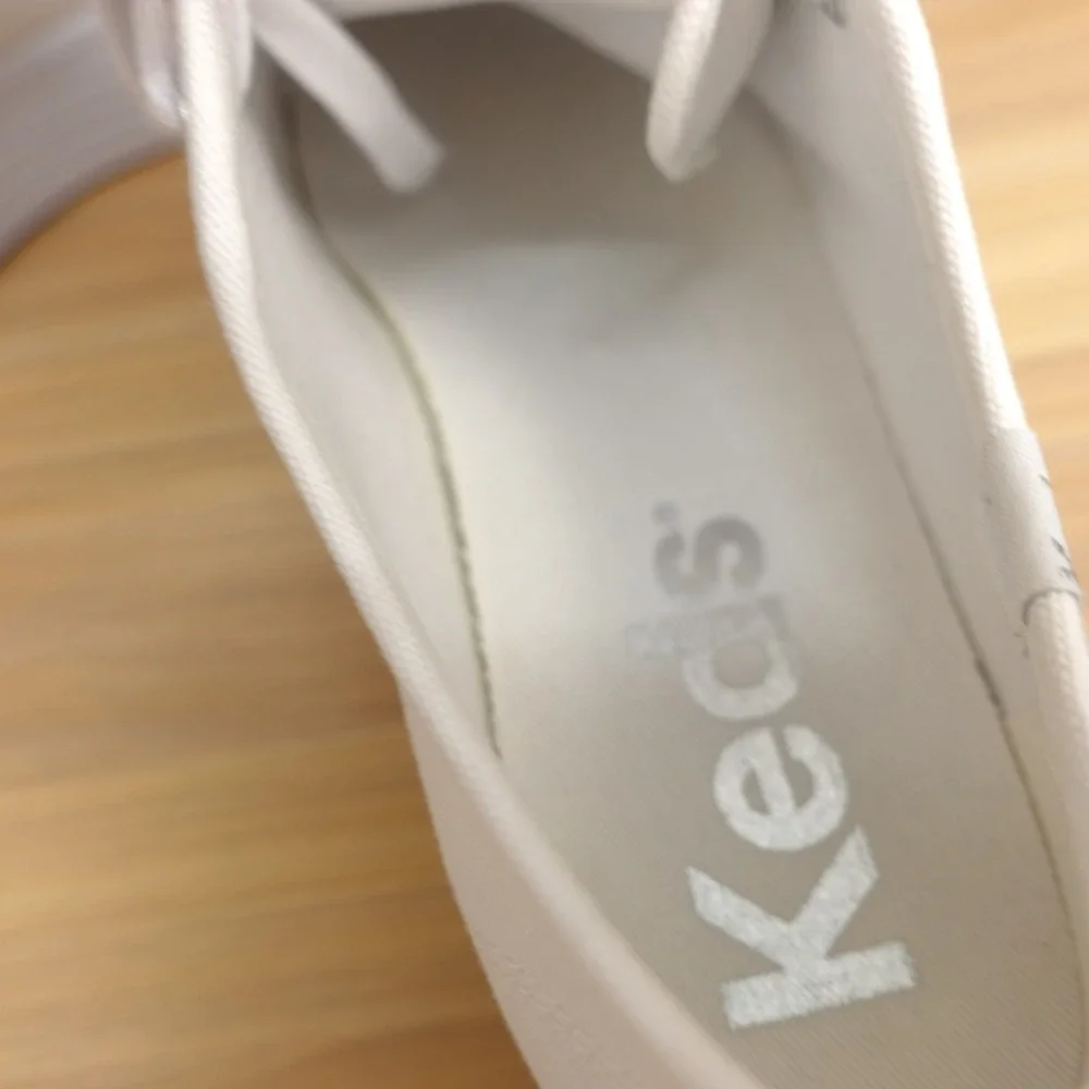KEDS Platform Sneakers Womens 8 M White Y2K Sporty Prep Clean Girl Canvas Chunky